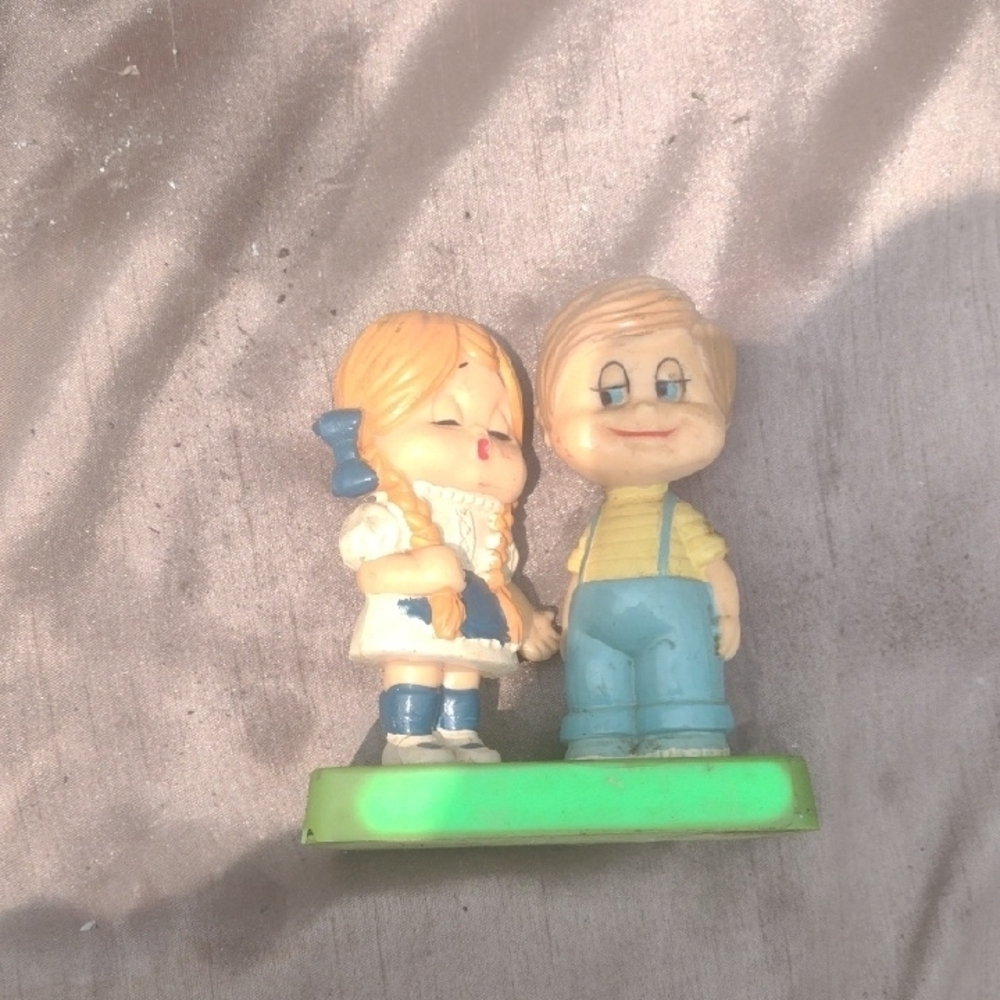 1971 Berries Figurine Set with Blue and Yellow Accents